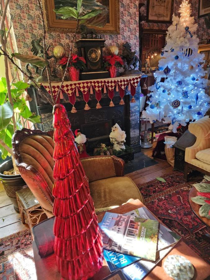 House Of 1833 Bed And Breakfast Мистик Екстериор снимка