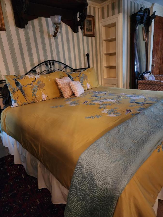 House Of 1833 Bed And Breakfast Мистик Екстериор снимка